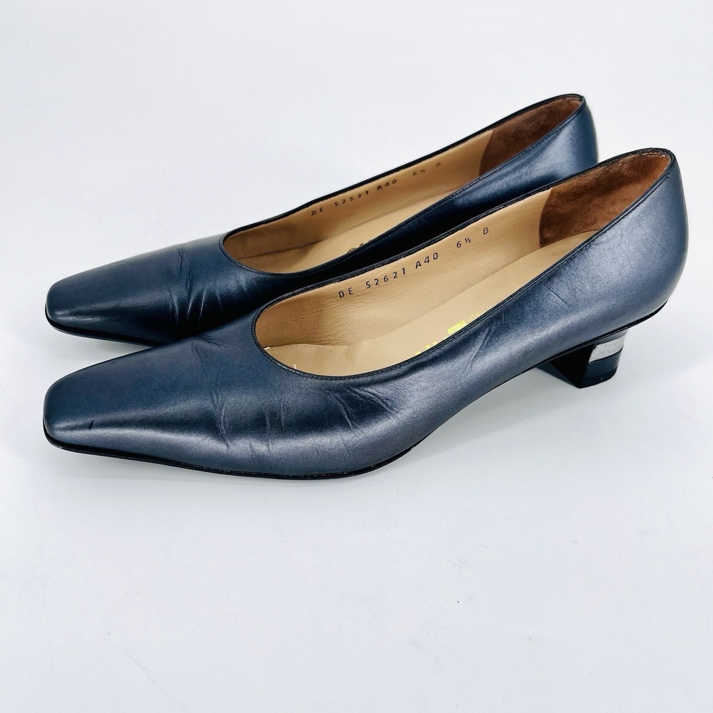Salvatore Ferragamo Slate Gray Pearl Leather with Chrome Gancini Logo Heel 6.5B - Picture 6 of 12